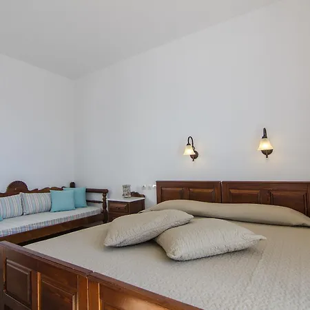 Katerina Hotel