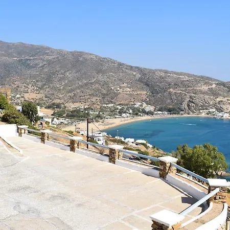 Katerina Hotel 3*